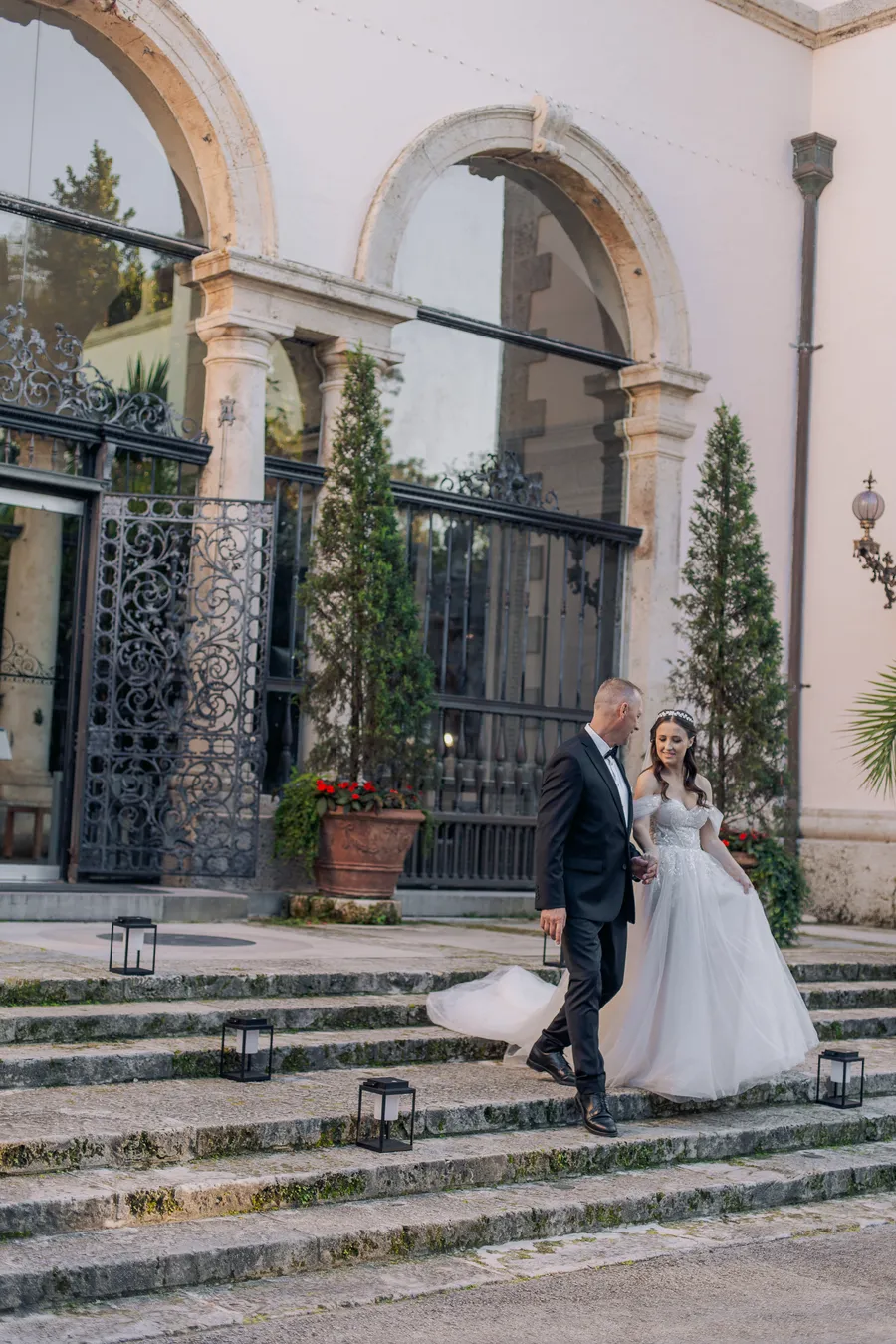 Groom portrait in a formal estate garden — Steven and Iryna wedding