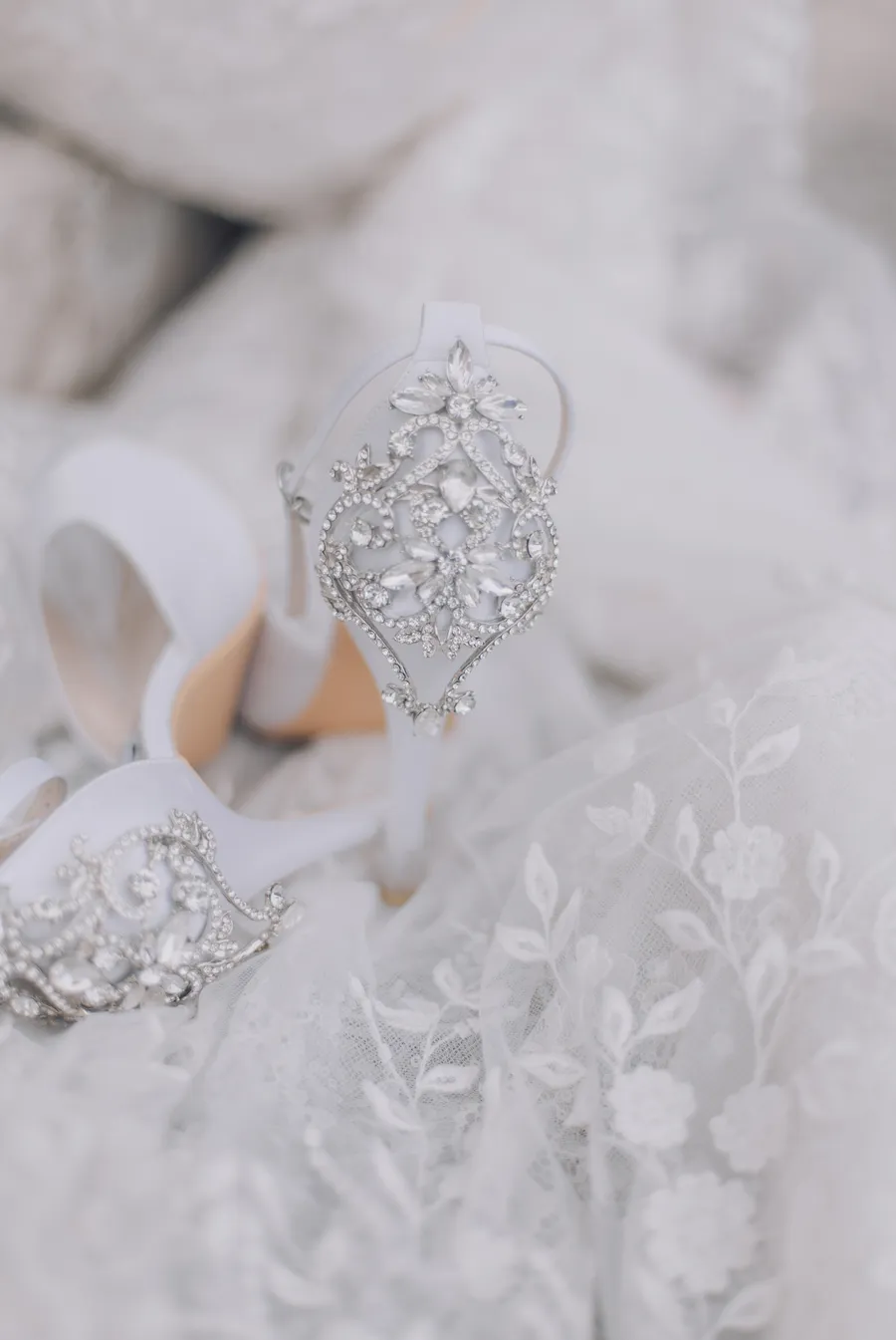 Sparkling bridal shoes and wedding accessories