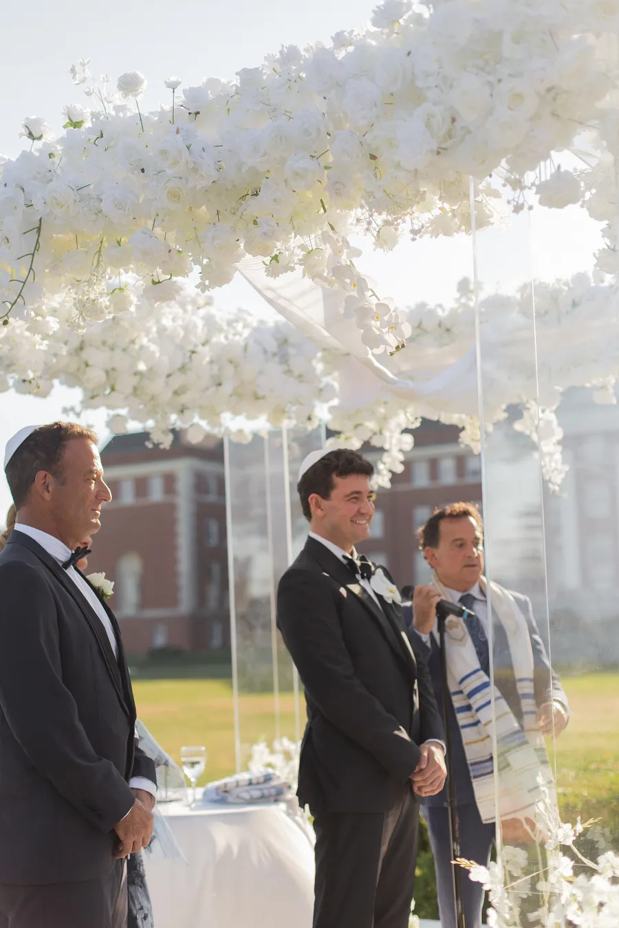 Bride walking down the outdoor ceremony aisle — David and Katia wedding